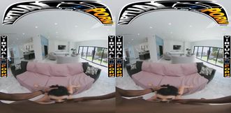 VIRTUAL PORN - Payton Preslee Gets Sudsy, Takes BBC In VR