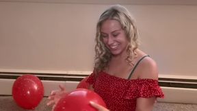 Strawberry Balloon Popping