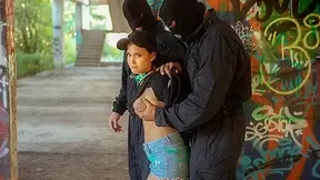 LAW4k. Bad chick gets busted and screwed by two naughty policemen