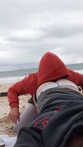 ANILINGUS ON THE BEACH - Pigslut eating Kinkybogans Ass
