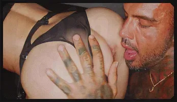 Mary Rock’s First MMF Threesome in Ultra HD