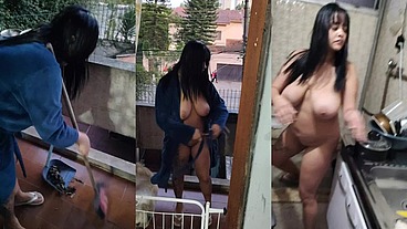 Acordei com a neura da limpeza limpando tudo e quando ele se aproximou de mim me deu um calor