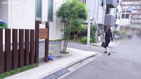 Behind Closed Doors: My Boss Was a Willing Submissive - Saki Usumi"