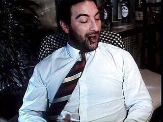 Lo Stallone Italiano (Full Video)