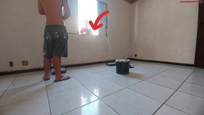 nao aguentei e transei com pauzao do pintor, safado guloso deixou minha buceta toda gozada