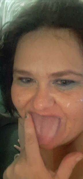 Blowjob with cumshot   Clip 1