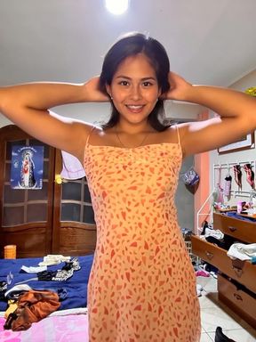 OnlyFans model shows off her big tits