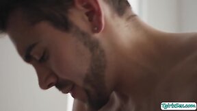 Petite blond tbabe ella hollywood hardcore anal plowing