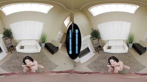 Alexa Chains seduces with big natural tits in VR
