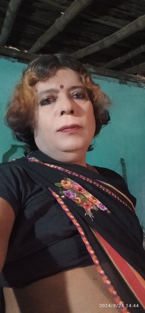 The beautiful eunuch Anita is inviting you.