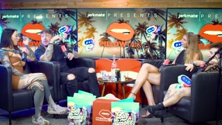 LILY PHILLIPS FUCKS A LITTLE PERSON LIVE ON PODCAST W/ WILLOW HARPER WATCHING