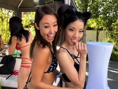 Kinky asian teens goes lesbian