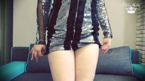 Nothing feels better than jerking and cumming to shiny!