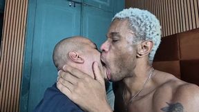 2 HOT MEN KISSING INTENSELY - BY JAMAL SANGENT AND JHONY MURRAY - CLIP 3