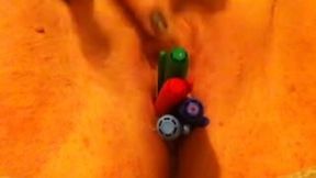 Close up solo clip with me stuffing my pussy with markers