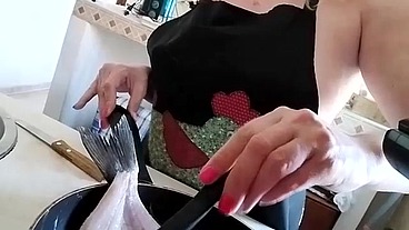 Titty cooking and having lunch