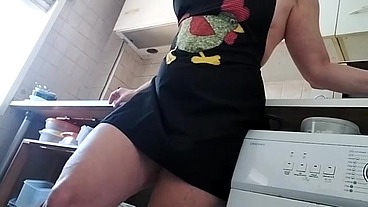 Titty cooking and having lunch