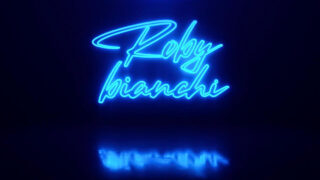 Brunette Elena Del Monaco og Andrea Nobili mottar kuk fra drittsekk til munn