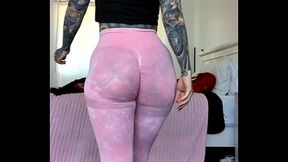 Busty MILF Melody Radford in tight gym leggings up close