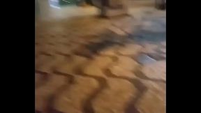 Mostrando a rola na rua depois da balada