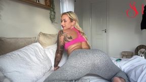 Filthy Brit Entertains Her Neighbour Fingering Pussy Through Window While Wife Is Out! - Sophia Mayy