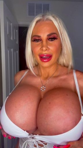 Stripping out of  my lingerie for u baby