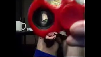 Cyraxx sticks Batman fidget spinner in his peehole