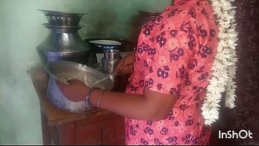 Malayali housewife and uncle kitchen room sex