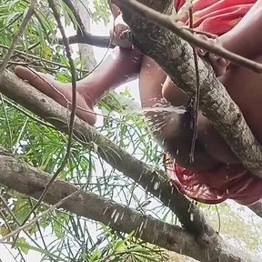 Desi Namita I Can&#039;t Believe What I&#039;m Seeing! Pissing in a Forest and More
