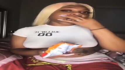 More of her here, 87 videos =  https://rentry.co/39bgnuff