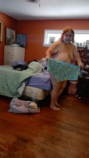 Putting on My Blue lemon boy shorts and rest of my outfit for today!