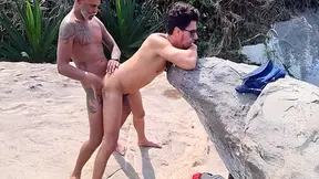 Turista Meteu Seu Pauzao Grosso No Rabo Do Banhista Na Praia Do Rj. E Acabou Na Maior Orgia 10 Min With Muryllo Otero, Thiago Moreno And John Black