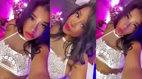 Sensual Brunette Shows Off Her Body in Lingerie Solo Showdown Video