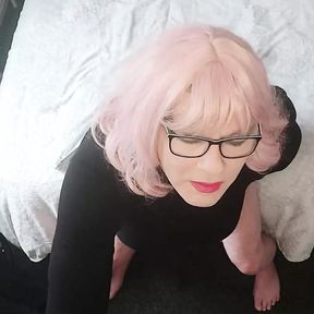 Juniper Berri UK crossdresser Sunday dildo fun