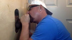 Latino Delivers Big Load At The Gloryhole