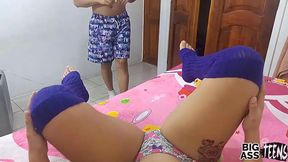 babe stepsister wants to suck and fuck for a seat on the bed