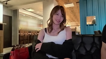 パート1【完全レベチの超ビッチ潮吹きクイーン登場！120分超えの超エロ大作】