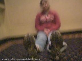 HOTEL HOUSEKEEPER EXTREMELY STINKY FEET INTERVIEW