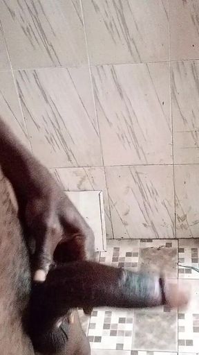 African Huge Cock Displayed Mastabating and Huge Cum