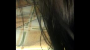 Casada da Dani n&atilde_o aguentou o pau grande e grosso, maravilhosa