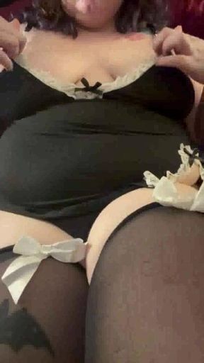 Solo session in lingerie!!