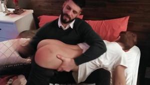 FamilyDick: Seducing My Stepdad