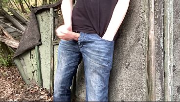 Im Wald sch&ouml_n einen gewichst