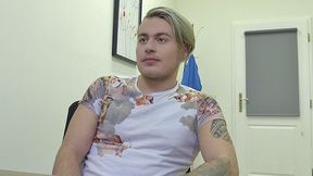 Tattooed Amateur Gets Oral from Dirty Scout