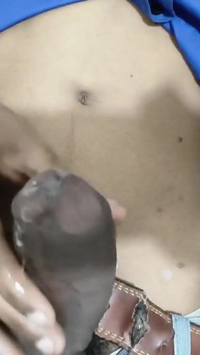 Desi gao ka ladka Muth marte huye dekha gya   Clip 1