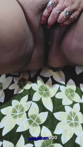 Step Sister Needs Help but It Turns Into a Secret Fantasy