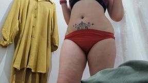 shopping and wet panties in public store 4k
