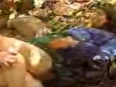 Arab Mom fuck infront of the house
