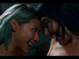 Lesbo Vampire Transformation Cosplay with Little Puck & Veronica Leal - Large Bazookas mother I'd like to fuck Hot Giving a kiss