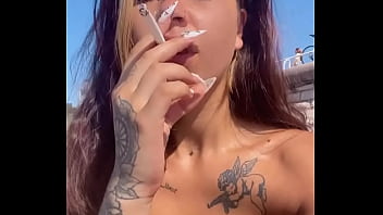 Bien arriv&eacute_ sur Nice, je perfectionne mon bronzage et je suis disponible tout ...